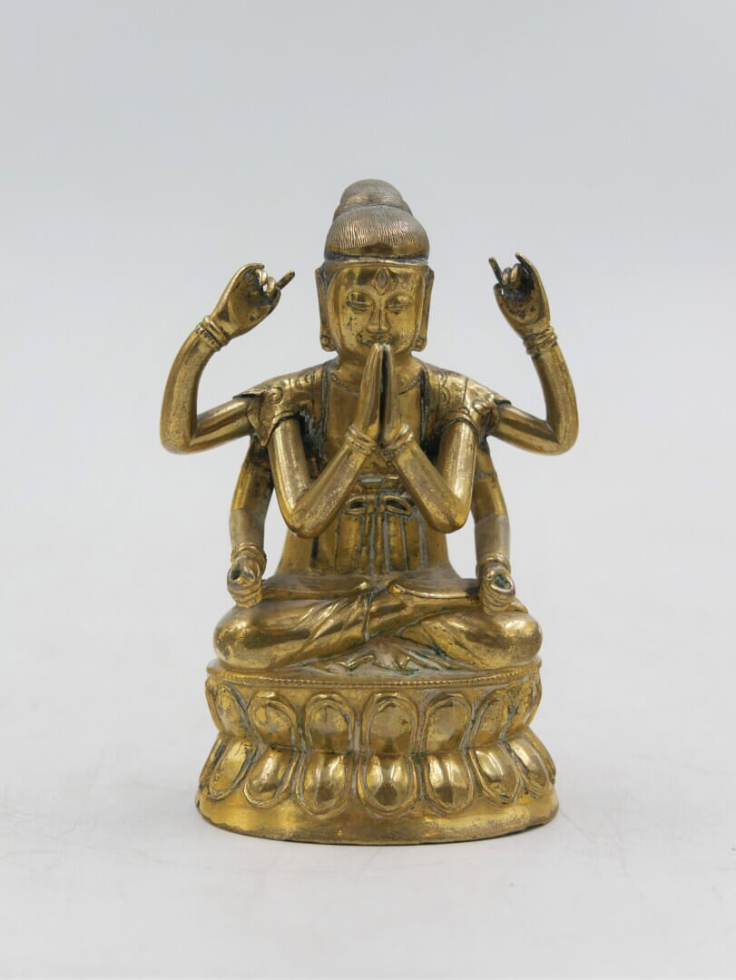 VIETNAM - XVIIIe siècle - Statuette en bronze doré d'Avalokitesvara